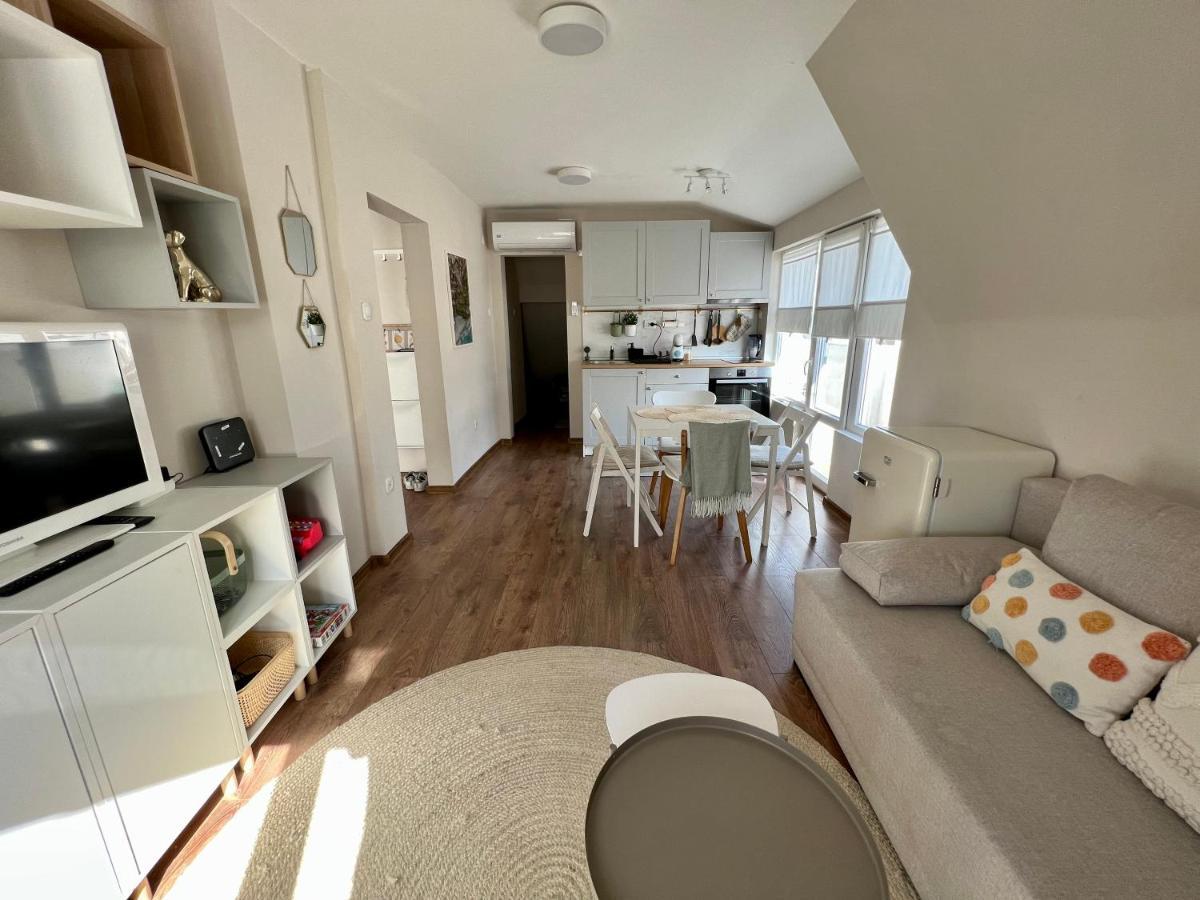 Dockview Atelier Apartment Burgas Luaran gambar